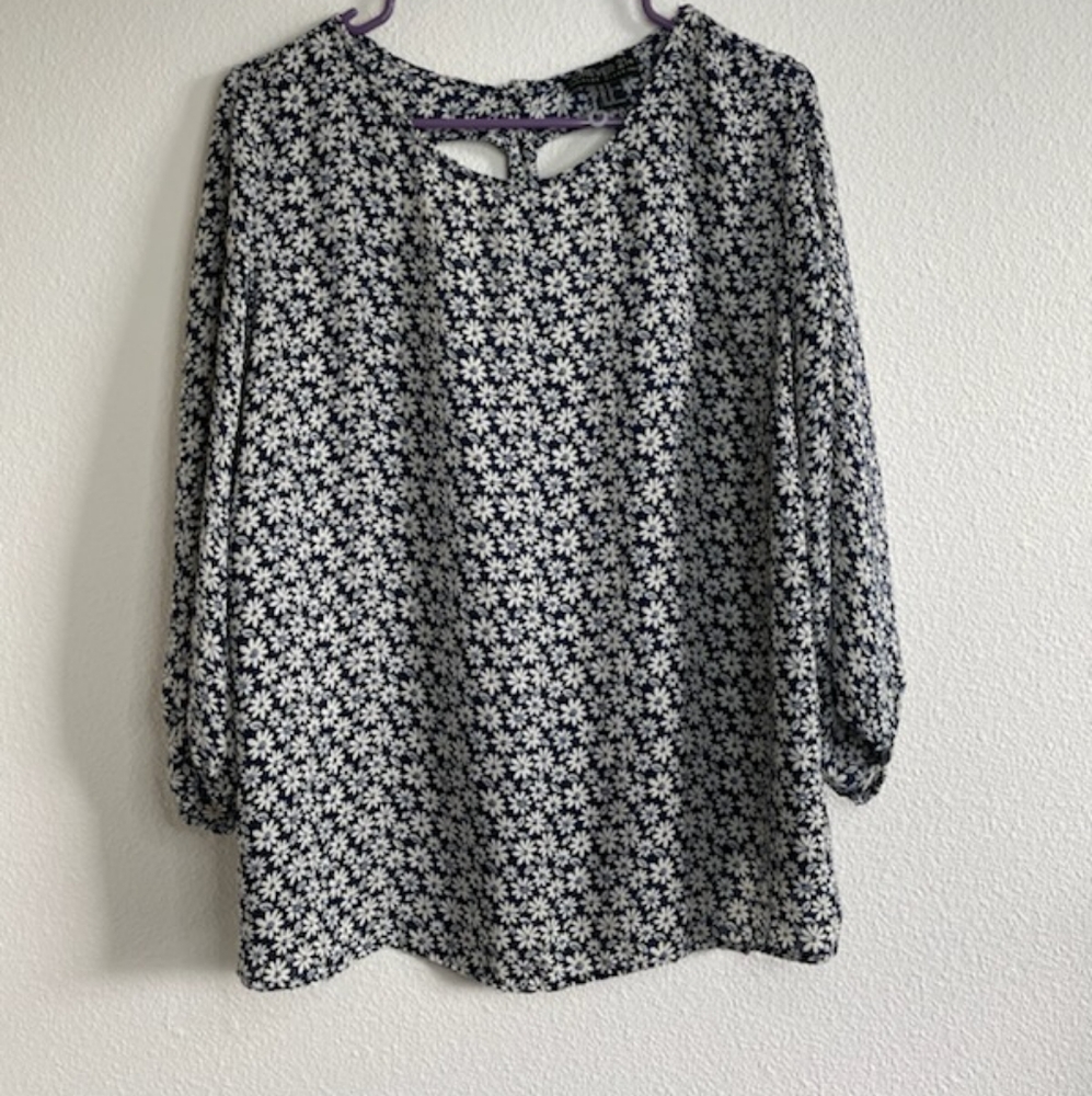 Forever 21 1x floral #296